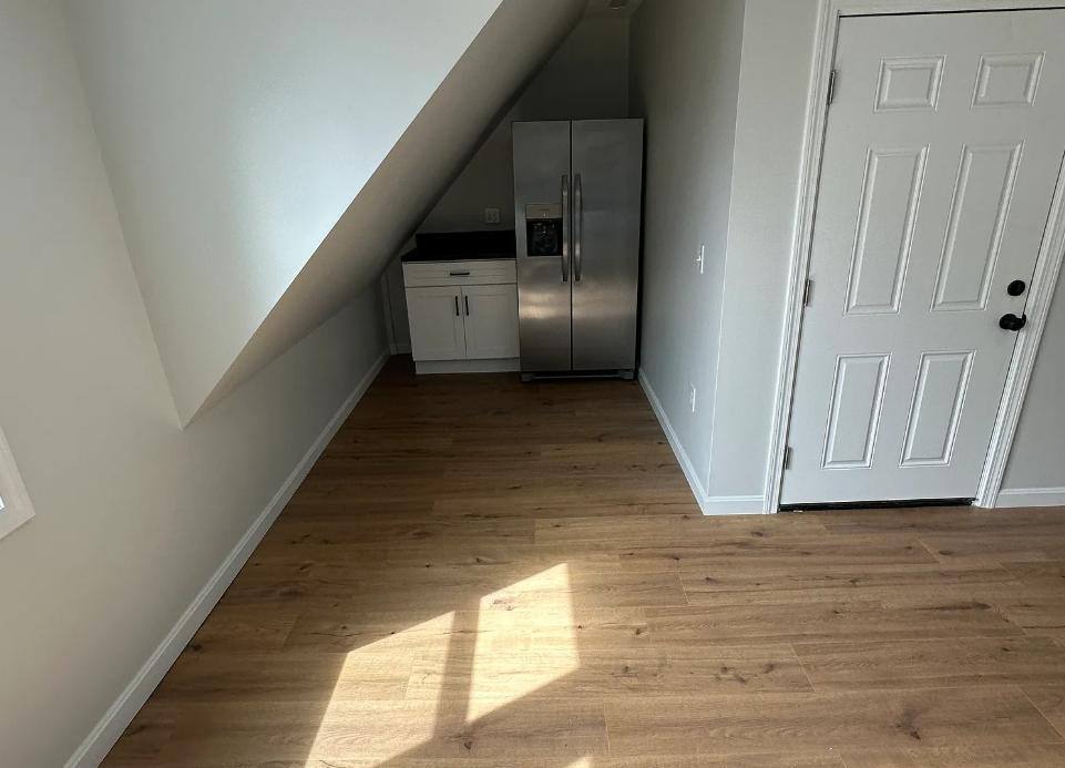 Apartment for rent at 2 Freeland St, Worcester, MA 01603