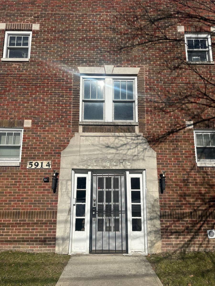 Apartment for rent at 5914 E Washington St #7, Indianapolis, IN 46219