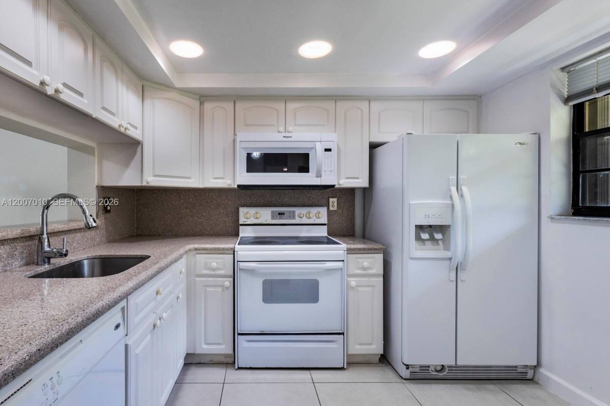 Condo for rent at 10855 SW 112th Ave #211, Miami, FL 33176
