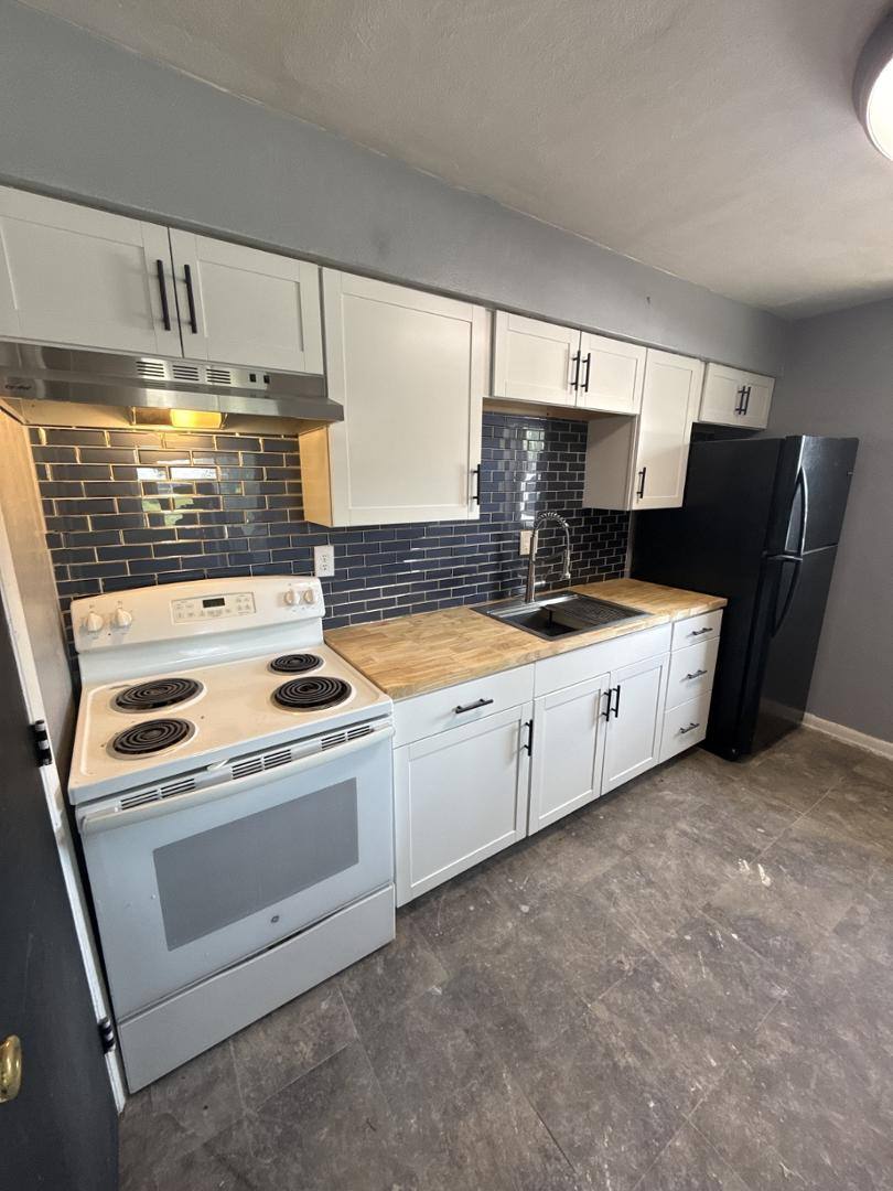 Apartment for rent at 4113 Crest Dr #1, Dayton, OH 45416