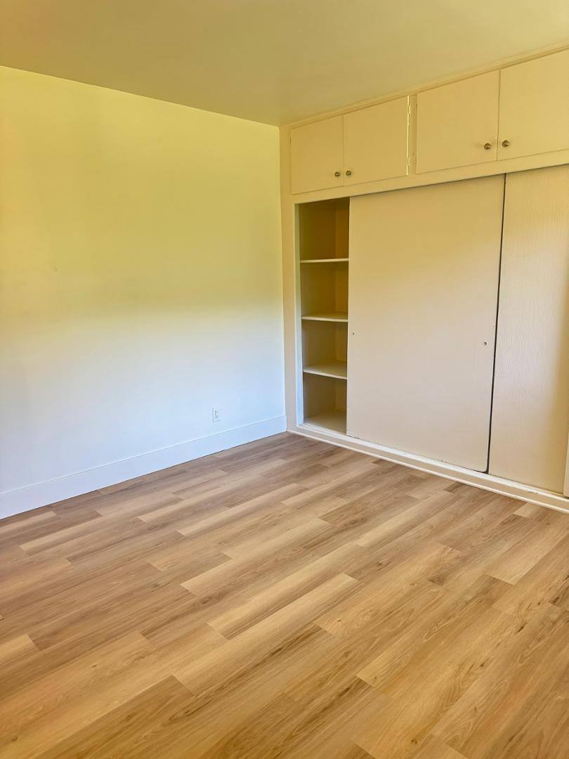 Apartment for rent at 3330 Chapman St #11, Los Angeles, CA 90065