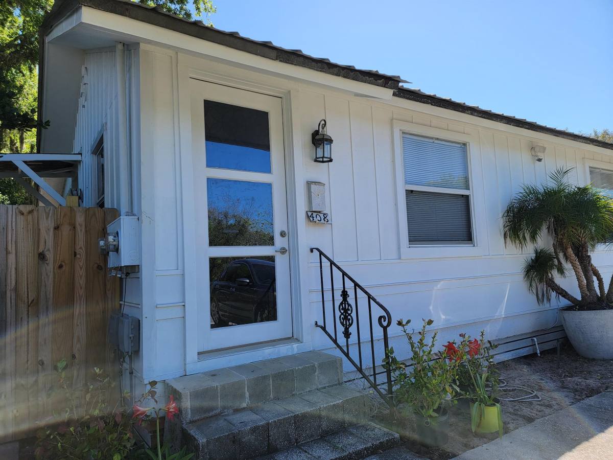Apartment for rent at 408 S 11th St, Fernandina Beach, FL 32034