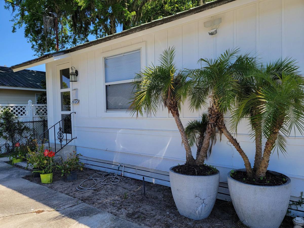 Apartment for rent at 408 S 11th St, Fernandina Beach, FL 32034