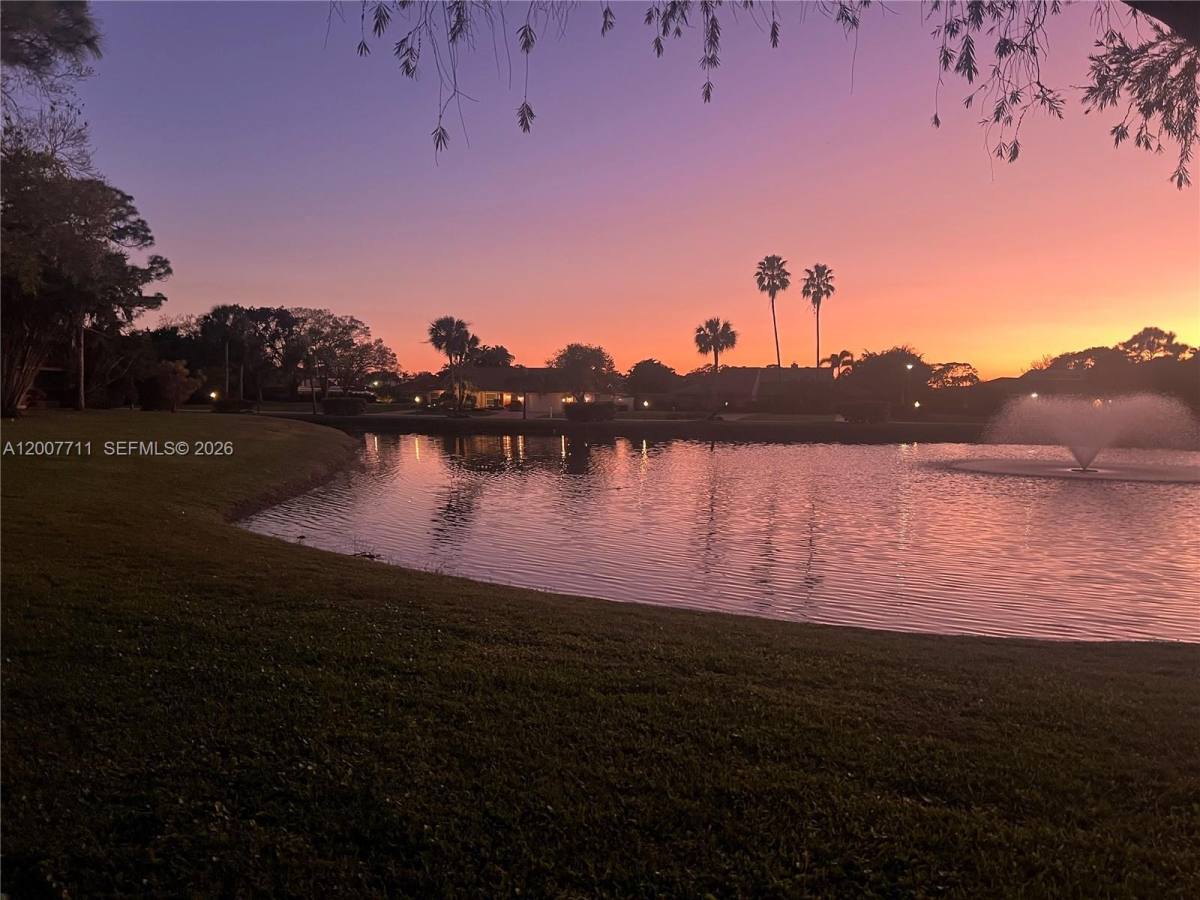 Townhouse for rent at 6198 Brandon St, Palm Beach Gardens, FL 33418