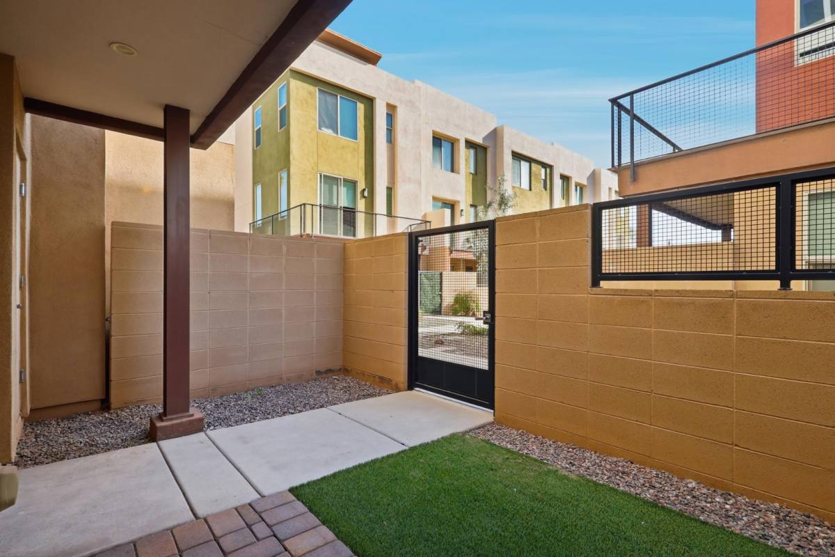 Townhouse for rent at 820 N 8th Ave #24, Phoenix, AZ 85007