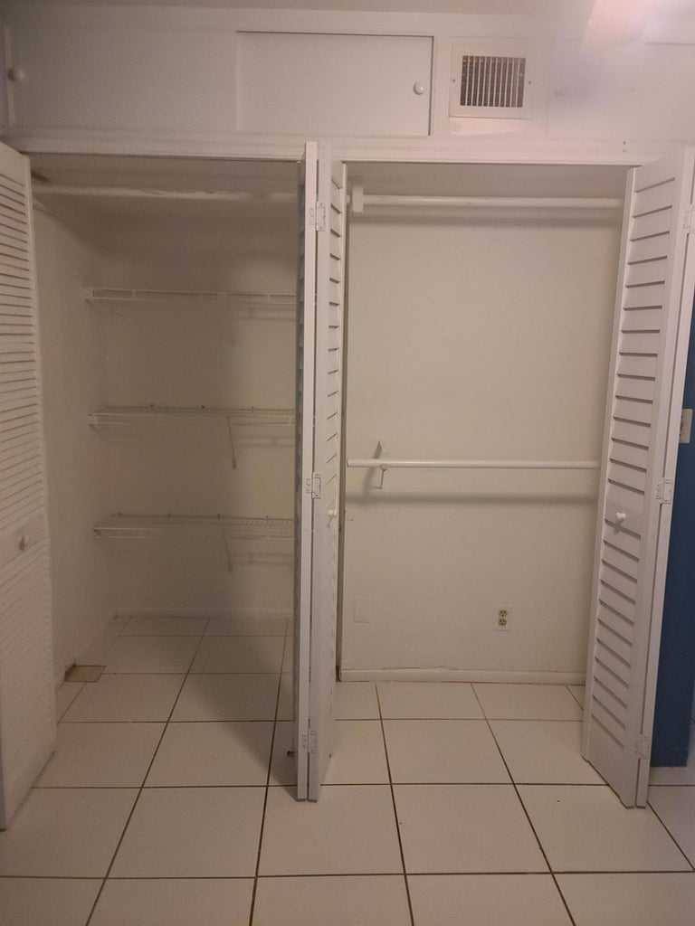 Apartment for rent at 2977 Riverside Dr, Coral Springs, FL 33065