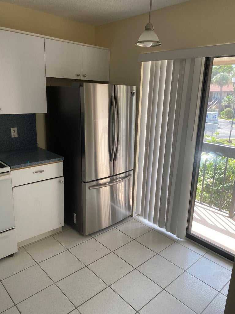 Condo for rent at 5200 E Club Circle, Boca Raton, FL 33487