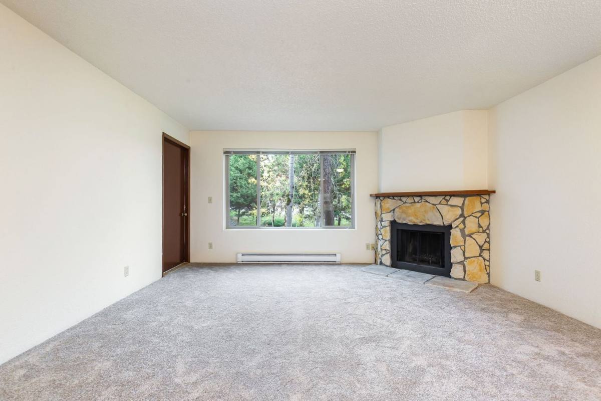 Apartment for rent at 2230 N 106th St, Seattle, WA 98133