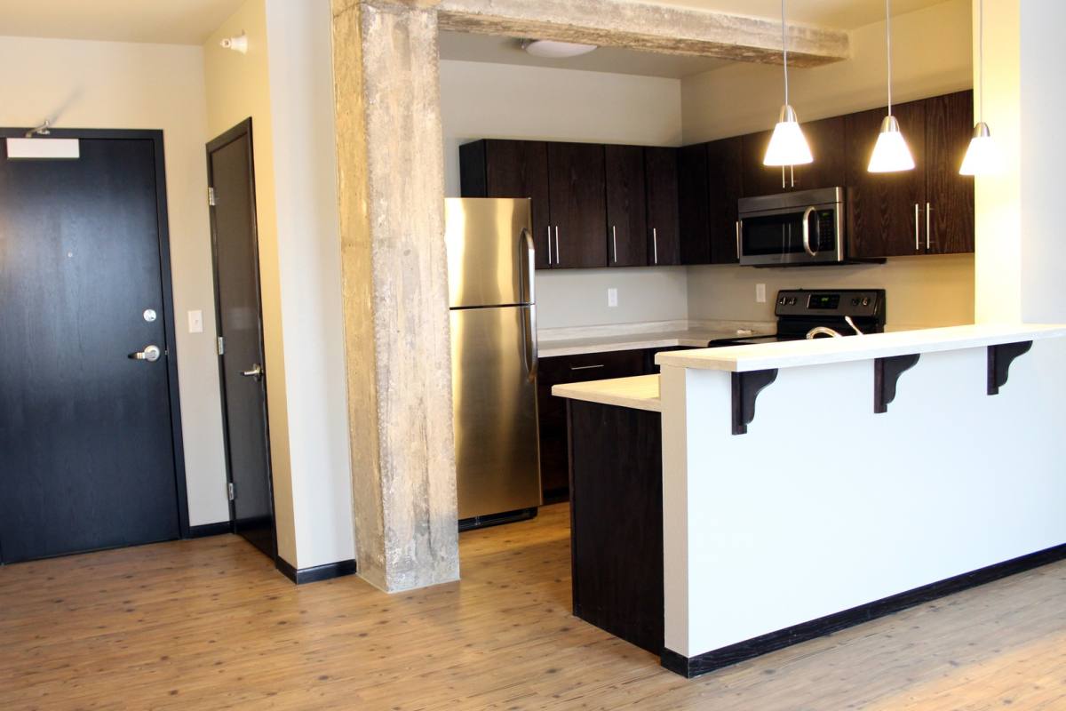 Apartment for rent at 13 1st Ave SW, Minot, ND 58701