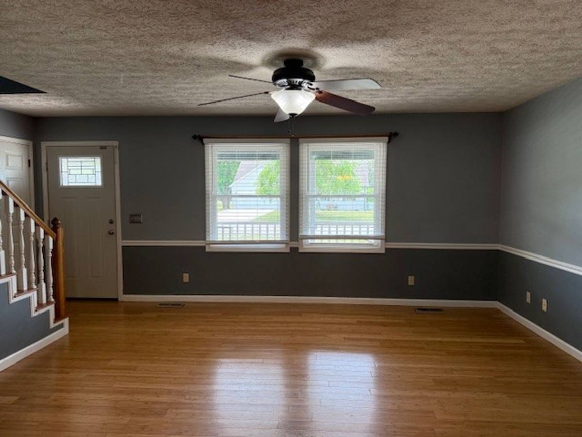 House for rent at 3339 Riveroaks Dr, Cookeville, TN 38506