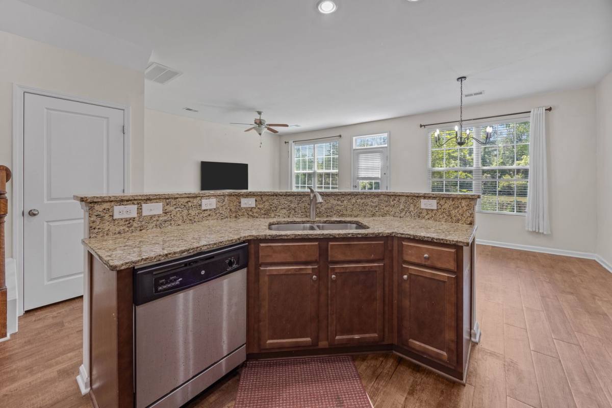 House for rent at 8988 Cat Tail Pond Rd, Summerville, SC 29485