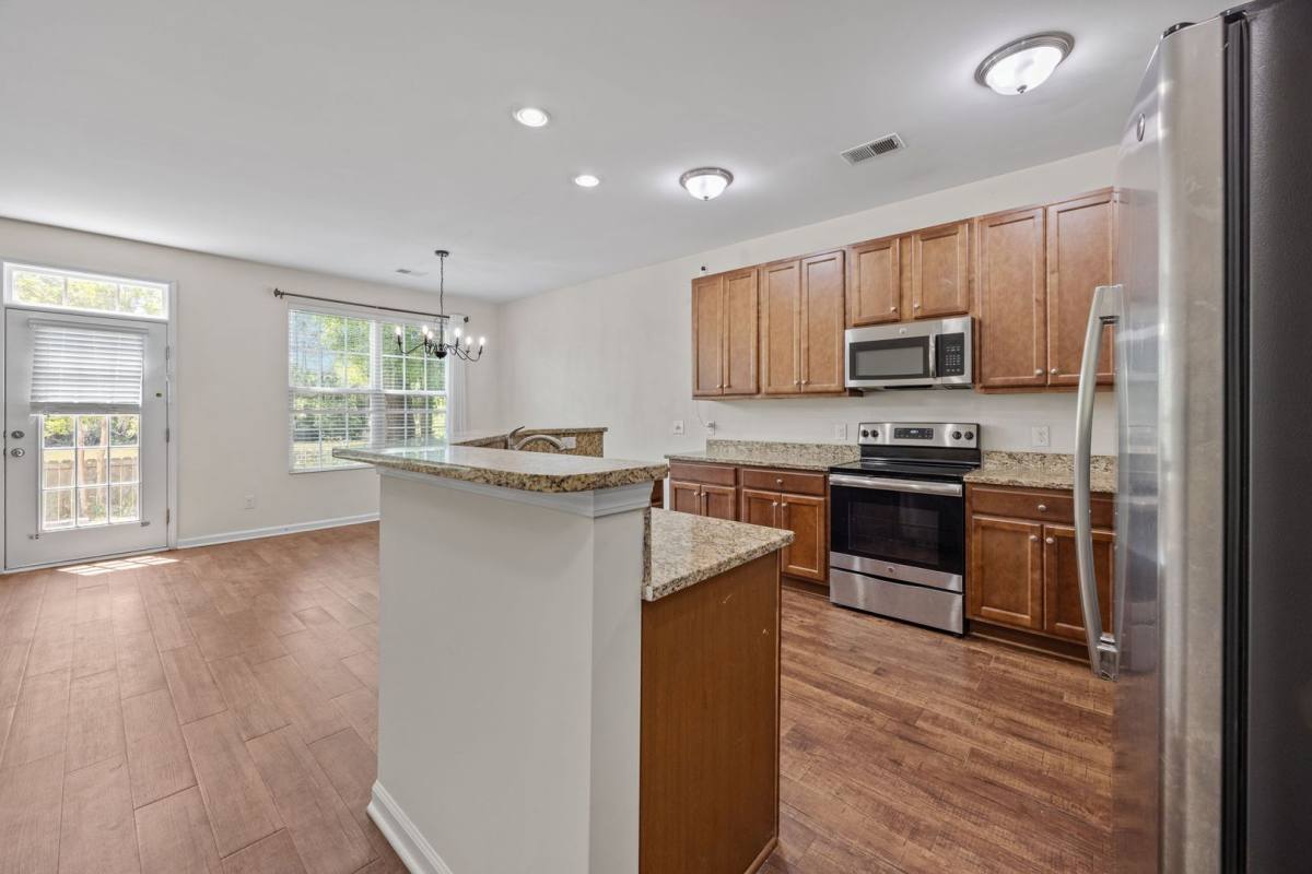 House for rent at 8988 Cat Tail Pond Rd, Summerville, SC 29485