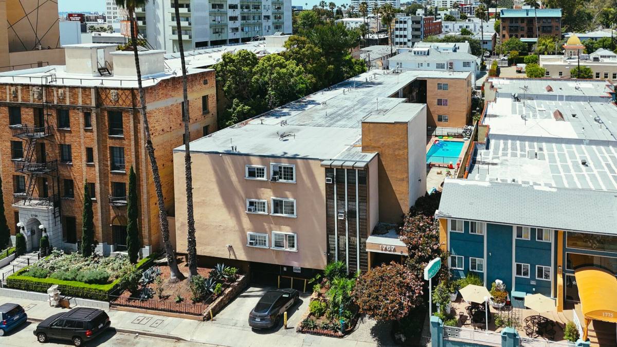 Apartment for rent at 1767 Orchid Ave, Los Angeles, CA 90028