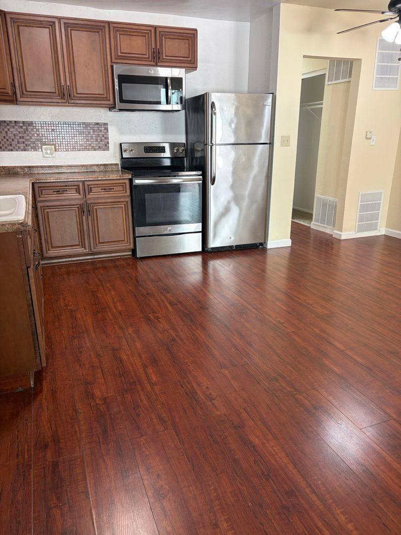 Apartment for rent at 1767 Orchid Ave, Los Angeles, CA 90028