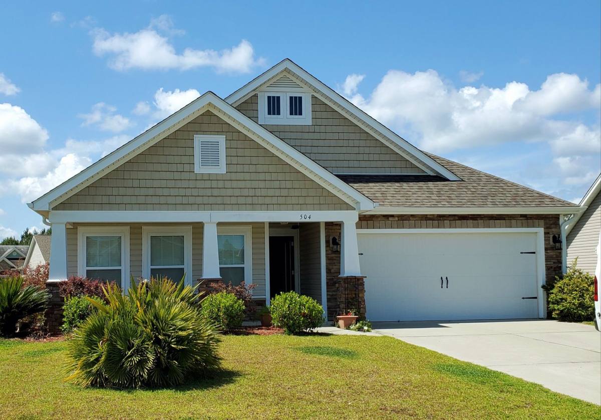 House for rent at 504 Cedar Lakes Dr, Little River, SC 29566