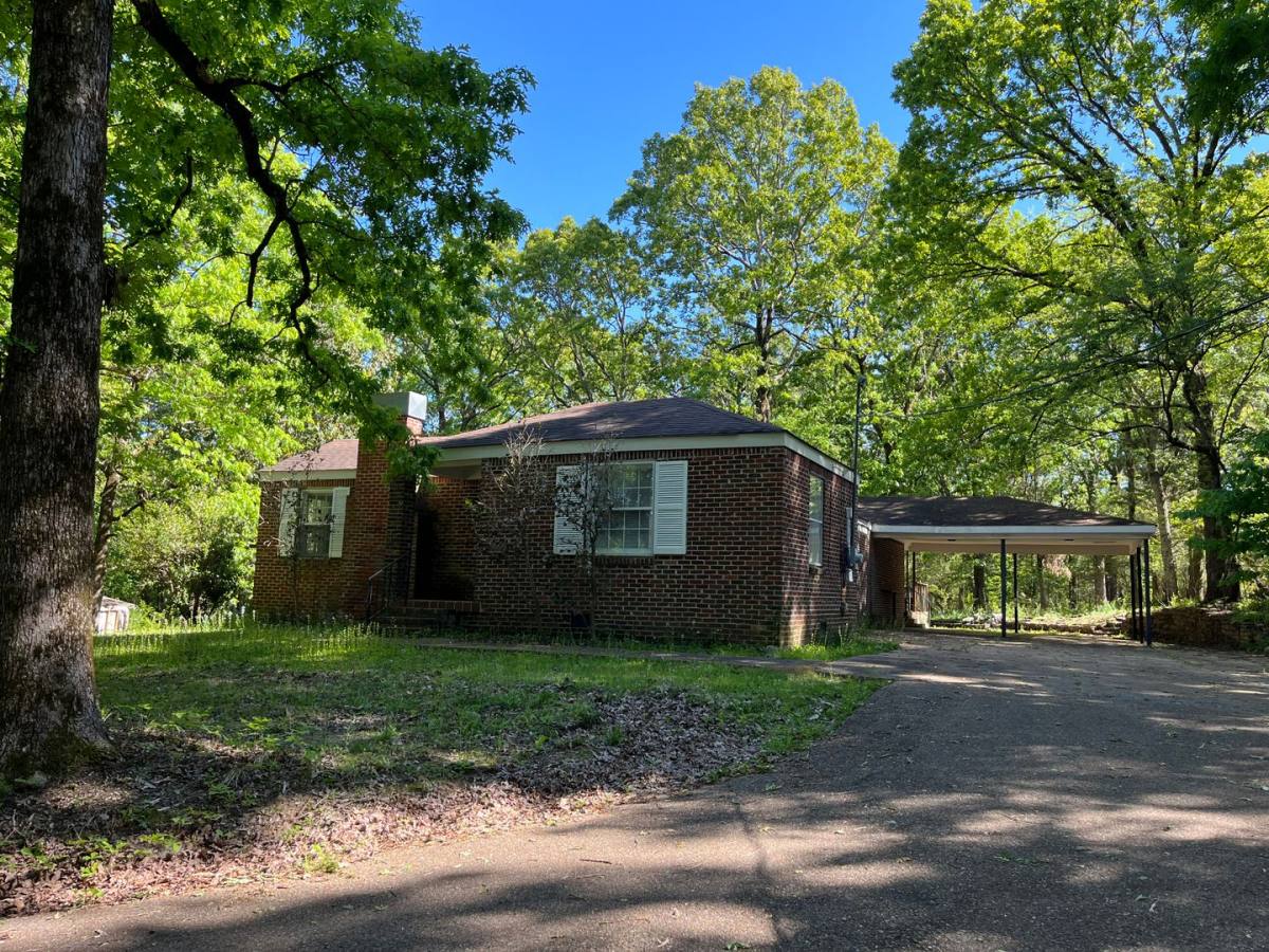 House for rent at 148 Highway 30 E, Oxford, MS 38655
