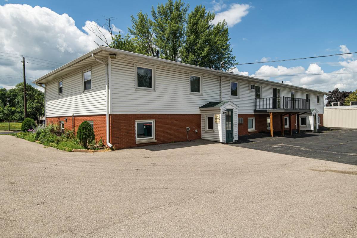 Apartment for rent at 3906 18th Ave NW, Rochester, MN 55901