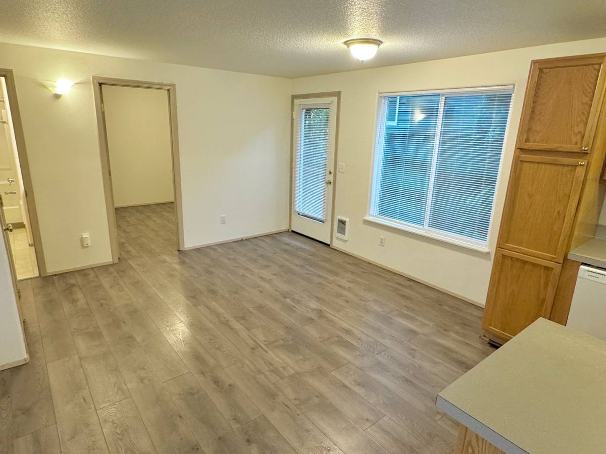 Townhouse for rent at 6935-6937 N Maryland Ave, Portland, OR 97217