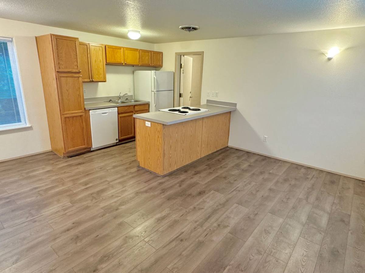 Townhouse for rent at 6935-6937 N Maryland Ave, Portland, OR 97217