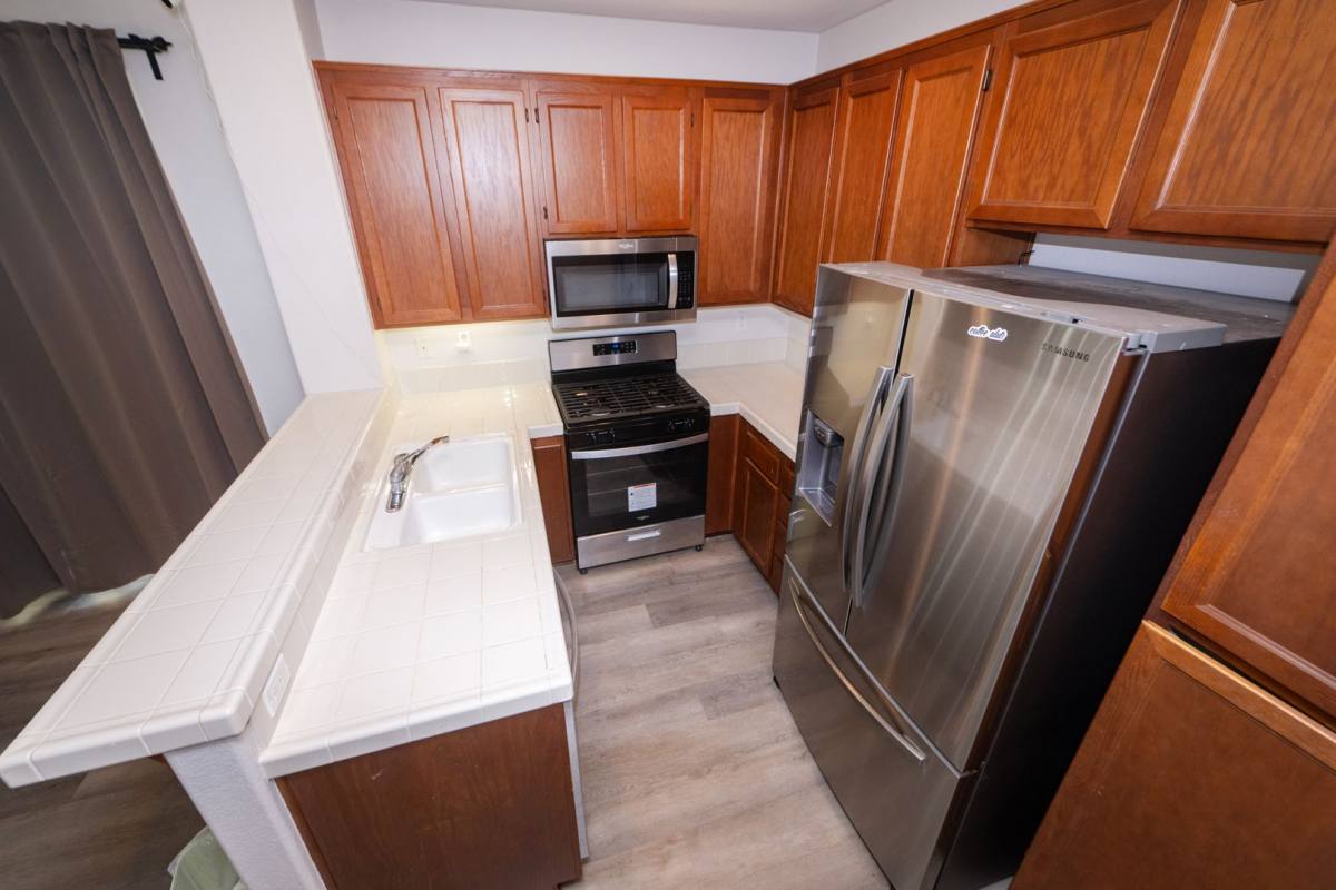 Townhouse for rent at 1282 Fools Gold Way, Chula Vista, CA 91913