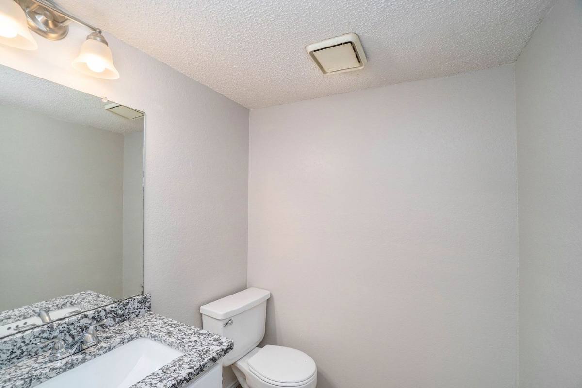 House for rent at 3301 Aurora St #B, Haltom City, TX 76117