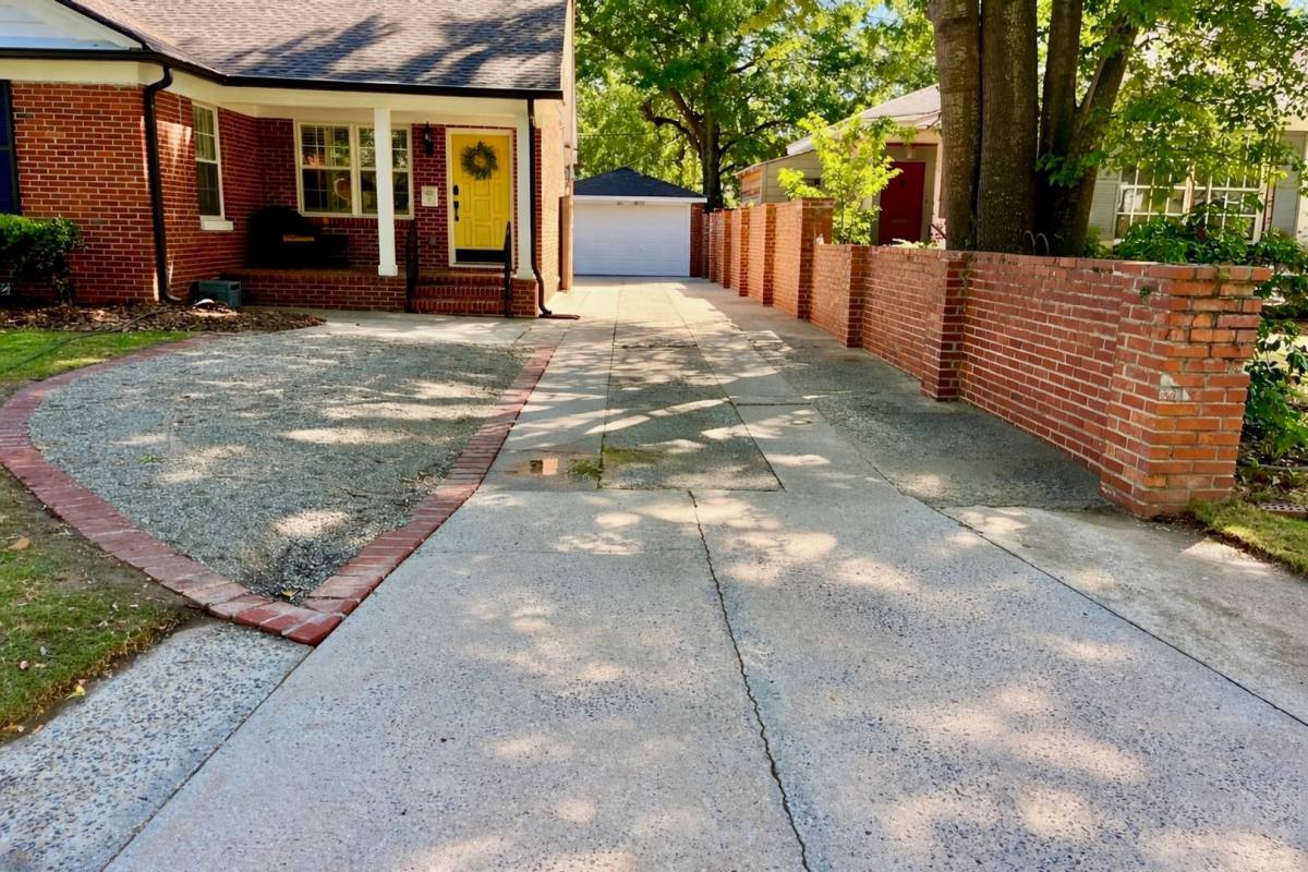 House for rent at 637 Columbus Dr, Savannah, GA 31405