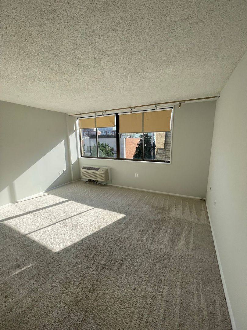Condo for rent at 1325 18th St NW #612, Washington, DC 20036