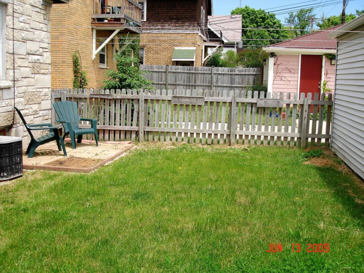 Apartment for rent at 3462-64 N Humboldt Blvd, Milwaukee, WI 53212