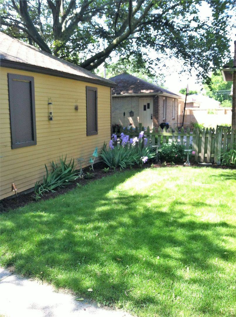 Apartment for rent at 3462-64 N Humboldt Blvd, Milwaukee, WI 53212