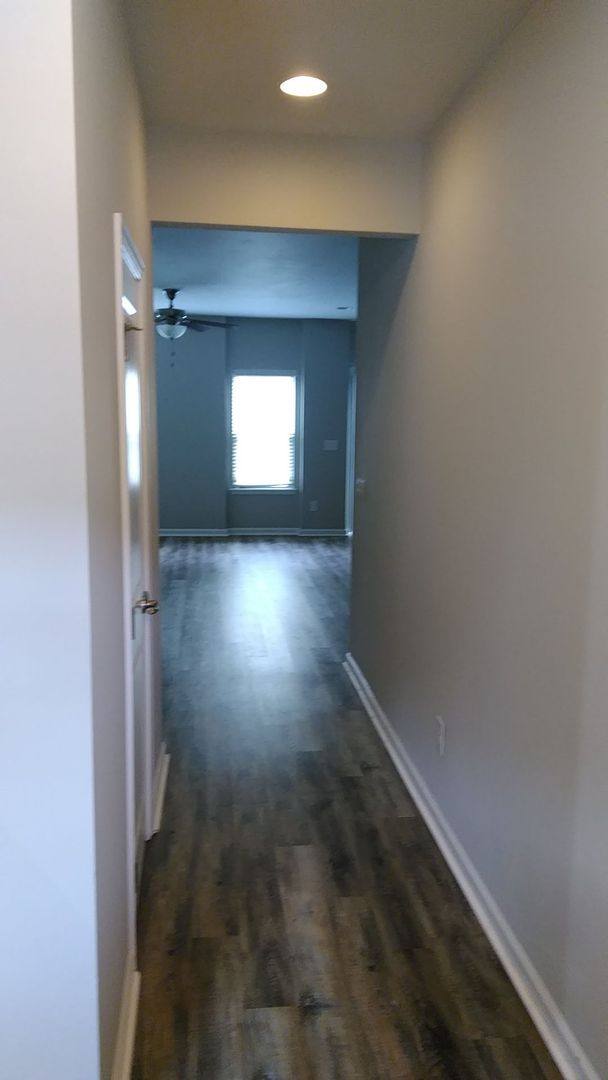 Townhouse for rent at 206 Park Meadows Dr, Matthews, NC 28104