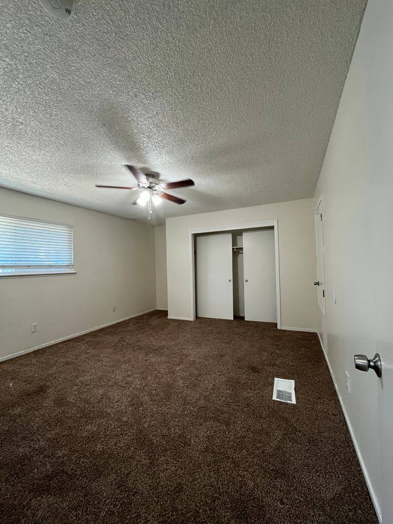 Apartment for rent at 2415-2425 O St, Merced, CA 95340