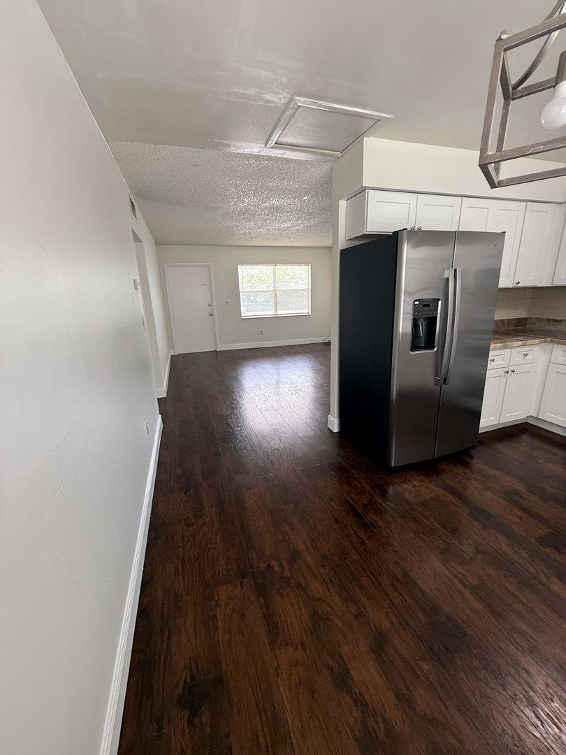 House for rent at 800 Kanner Dr, Fort Pierce, FL 34982