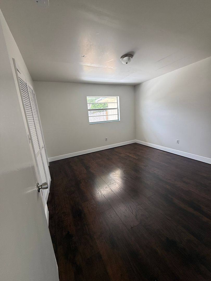 House for rent at 800 Kanner Dr, Fort Pierce, FL 34982