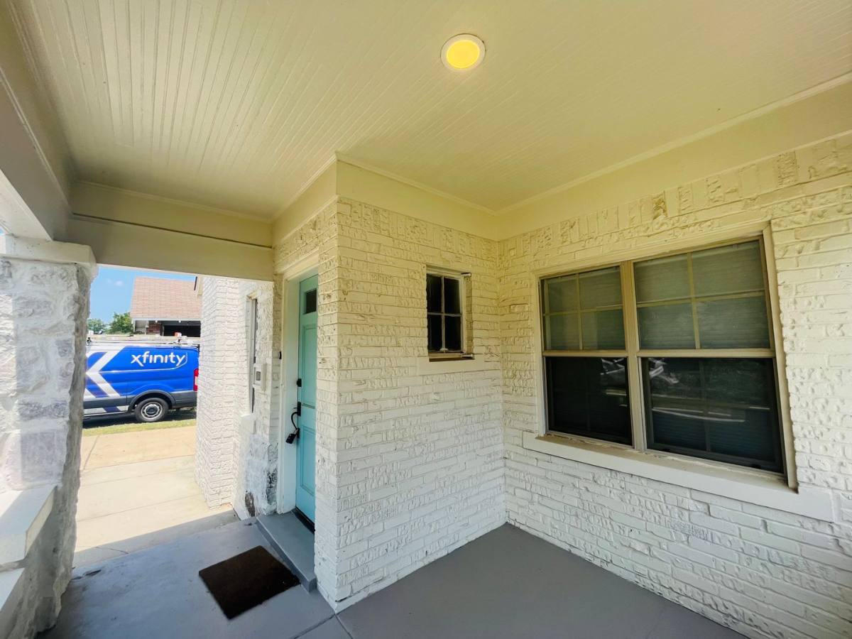 House for rent at 908 Maury St, Memphis, TN 38107