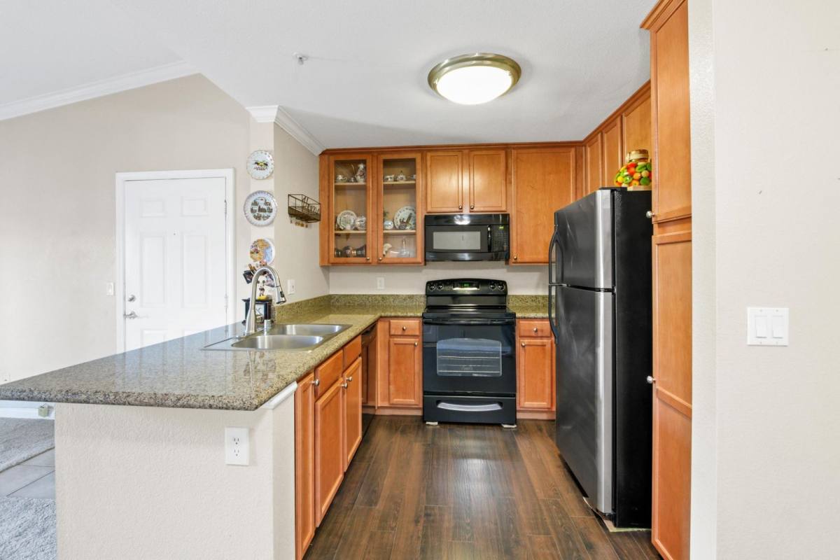 Condo for rent at 1020 La Terraza Circle #306, Corona, CA 92879