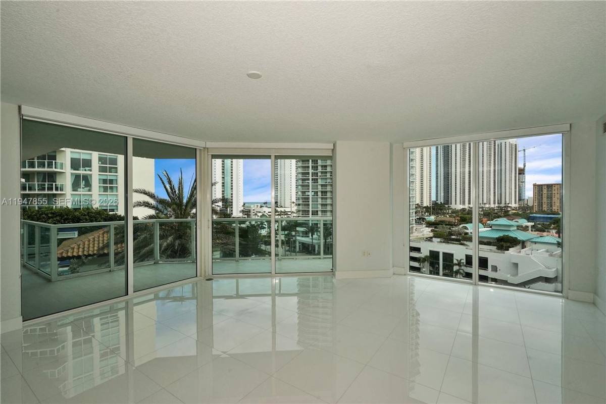 House for rent at 250 Sunny Isles Blvd 3-705, North Miami Beach, FL 33160