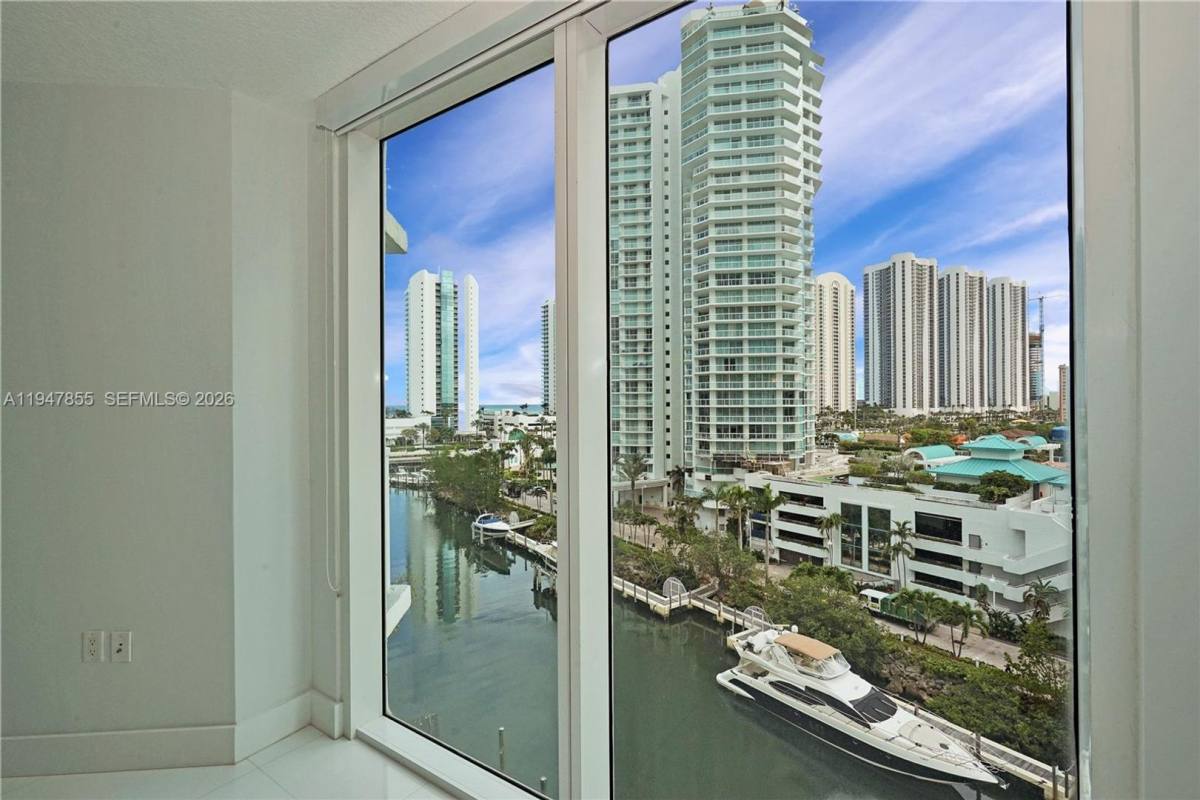 House for rent at 250 Sunny Isles Blvd 3-705, North Miami Beach, FL 33160