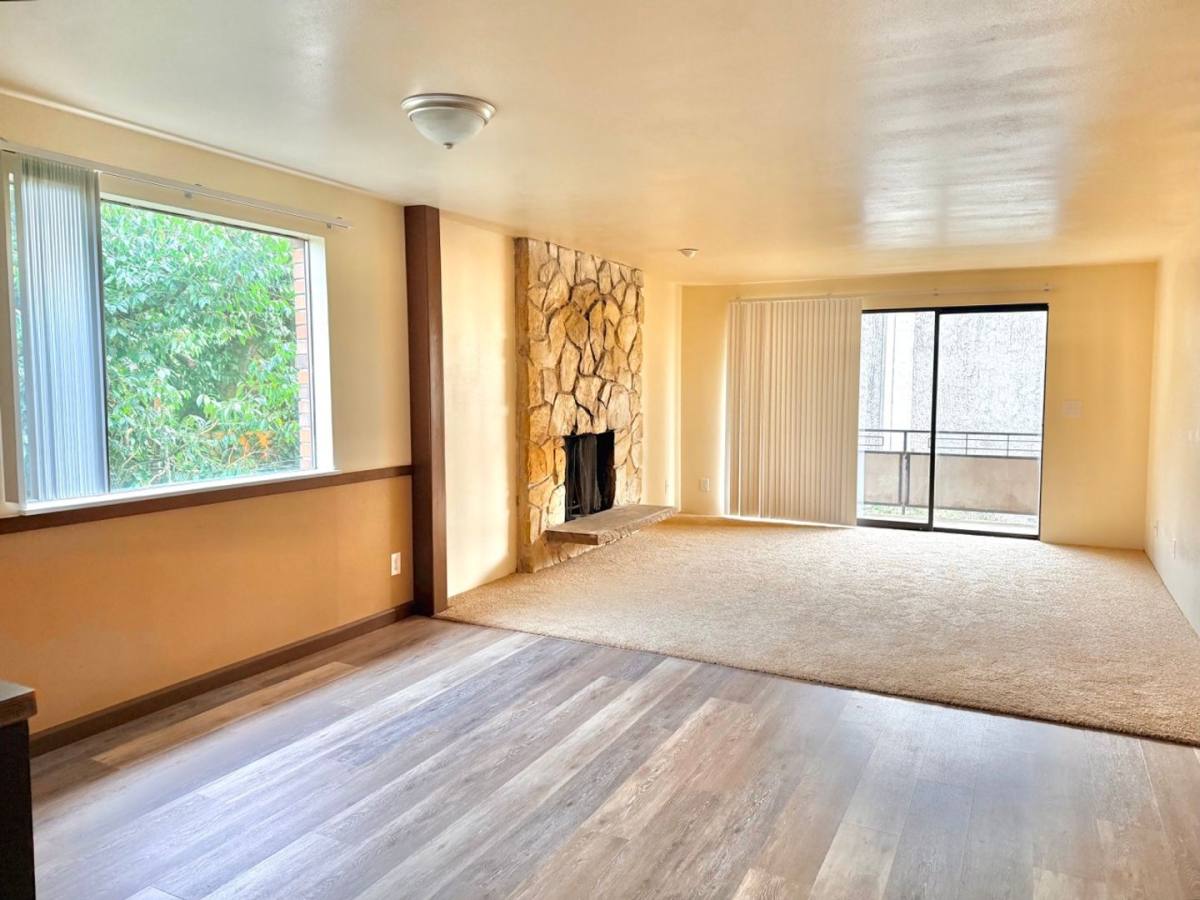 Apartment for rent at 2517 Howard Ave, Everett, WA 98203