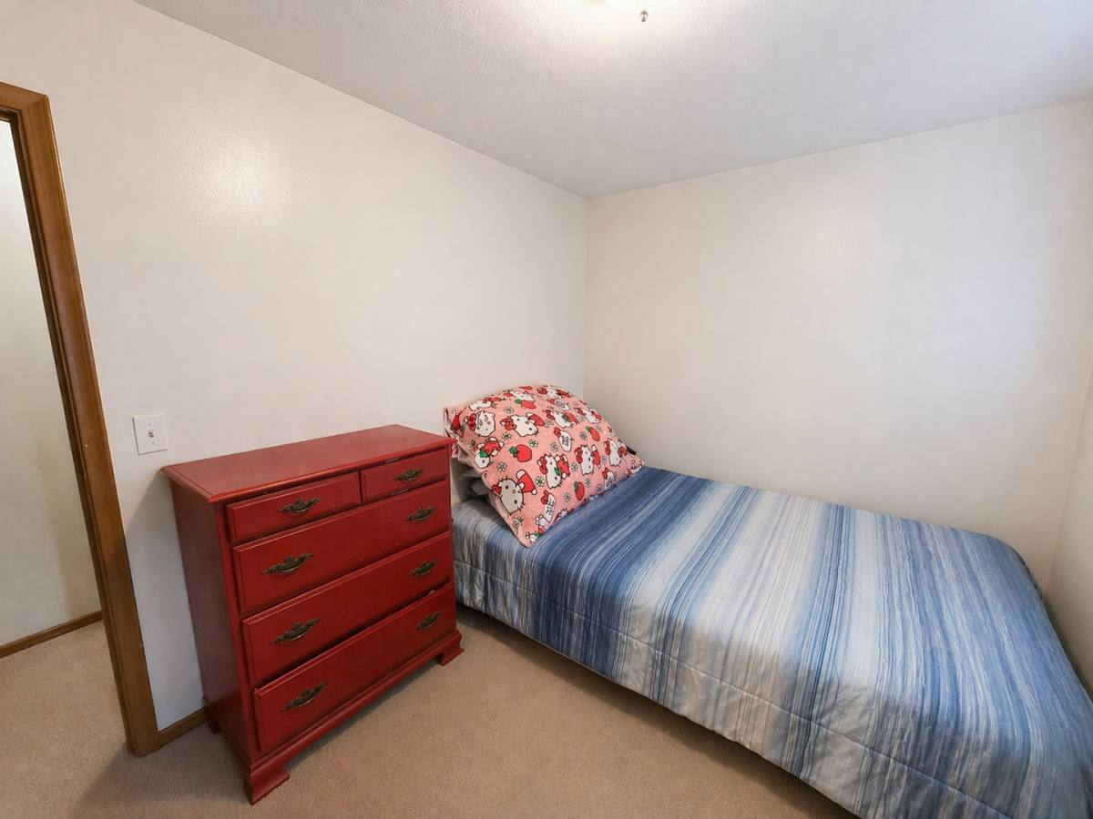 Apartment for rent at 3600 Pennsylvania Ave S, Minneapolis, MN 55426