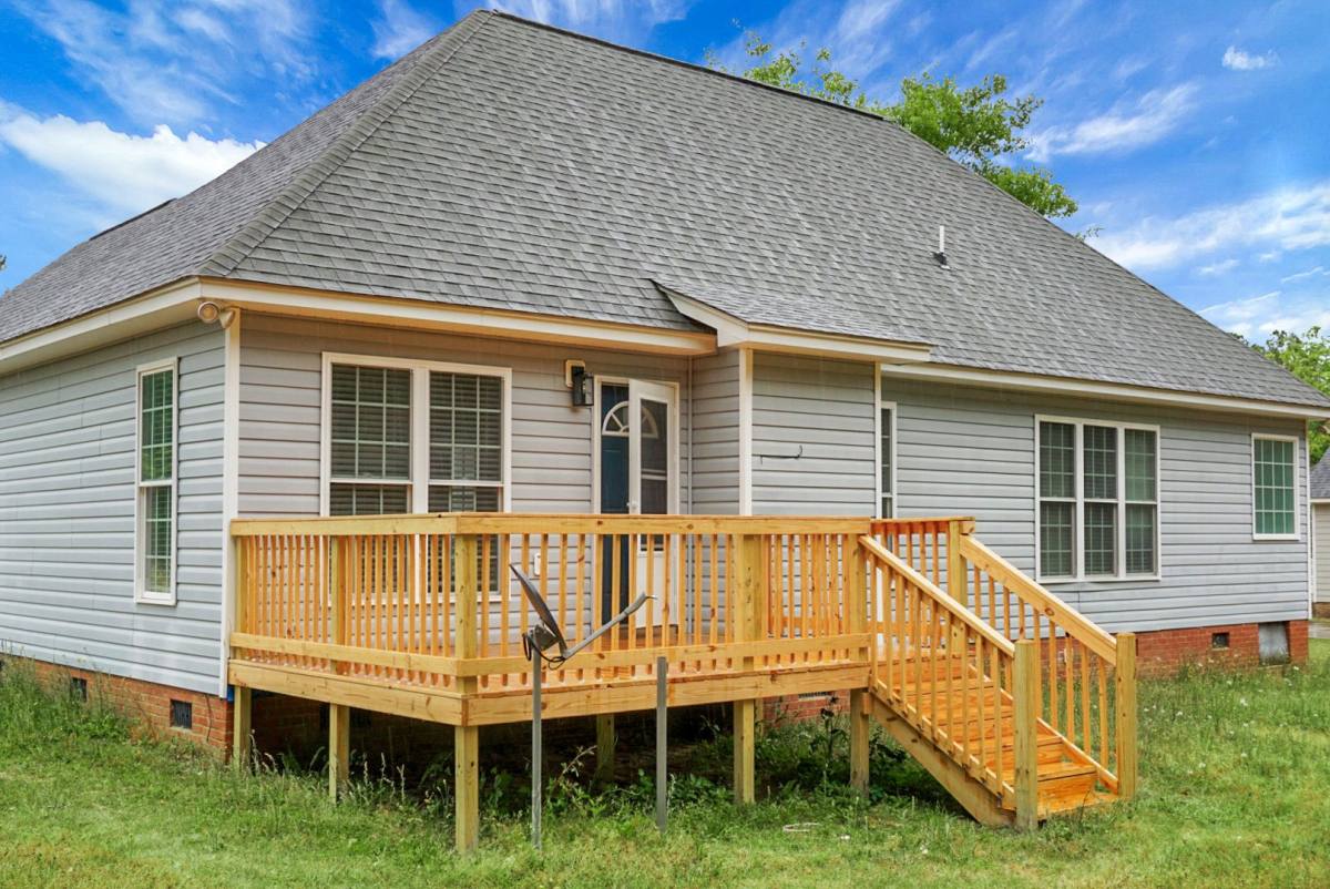 House for rent at 164 Airy Hall Dr, Orangeburg, SC 29118