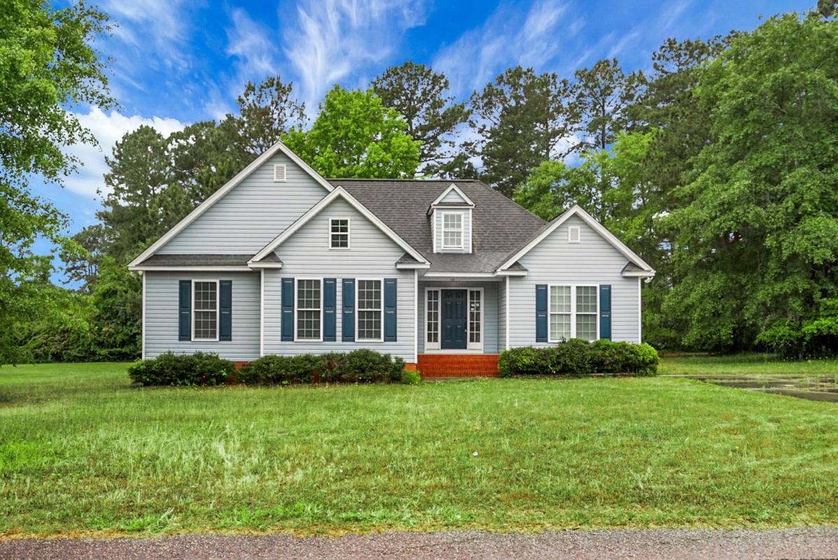 House for rent at 164 Airy Hall Dr, Orangeburg, SC 29118