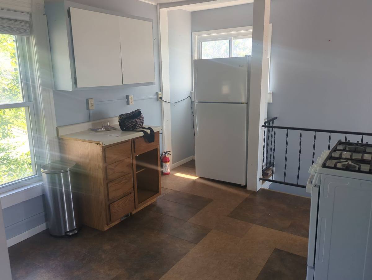Apartment for rent at 1802 W 3rd St, Duluth, MN 55806