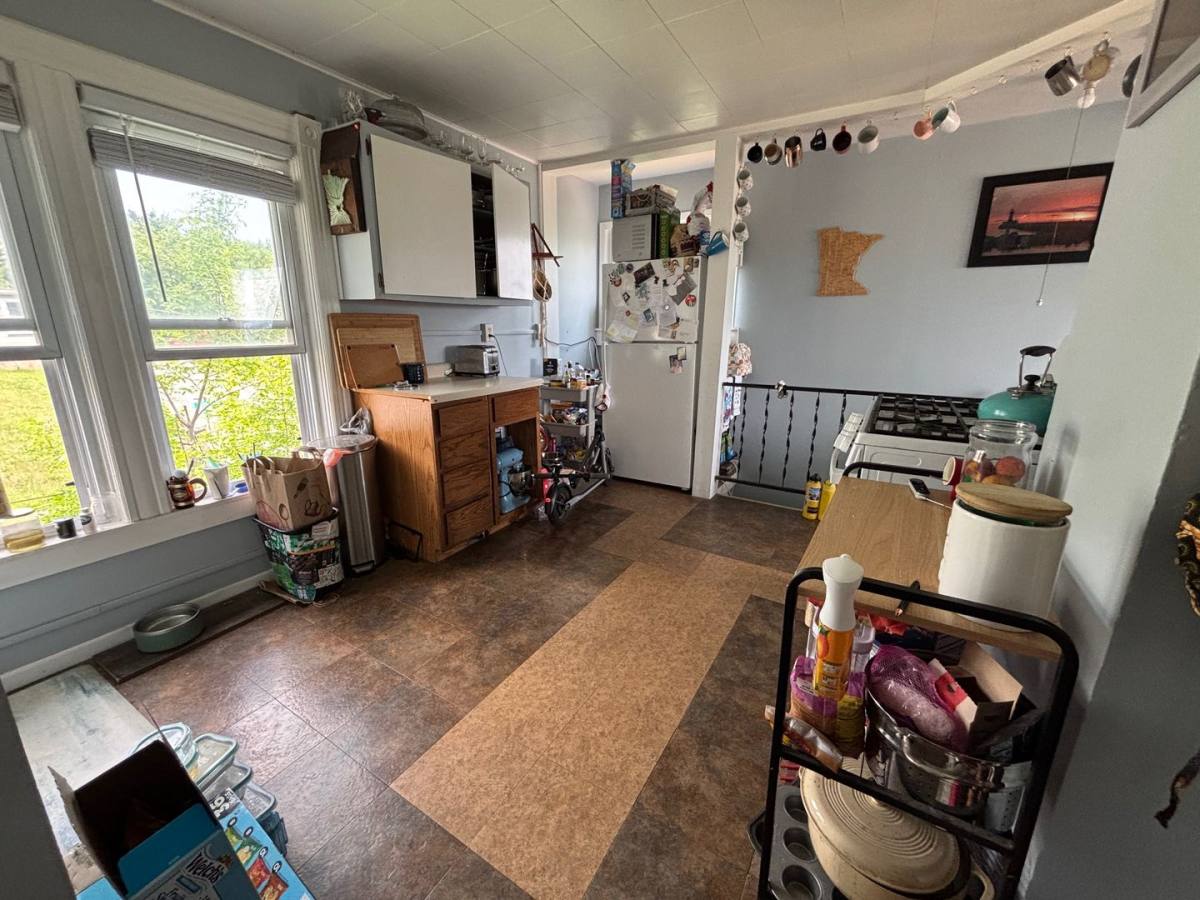 Apartment for rent at 1802 W 3rd St, Duluth, MN 55806