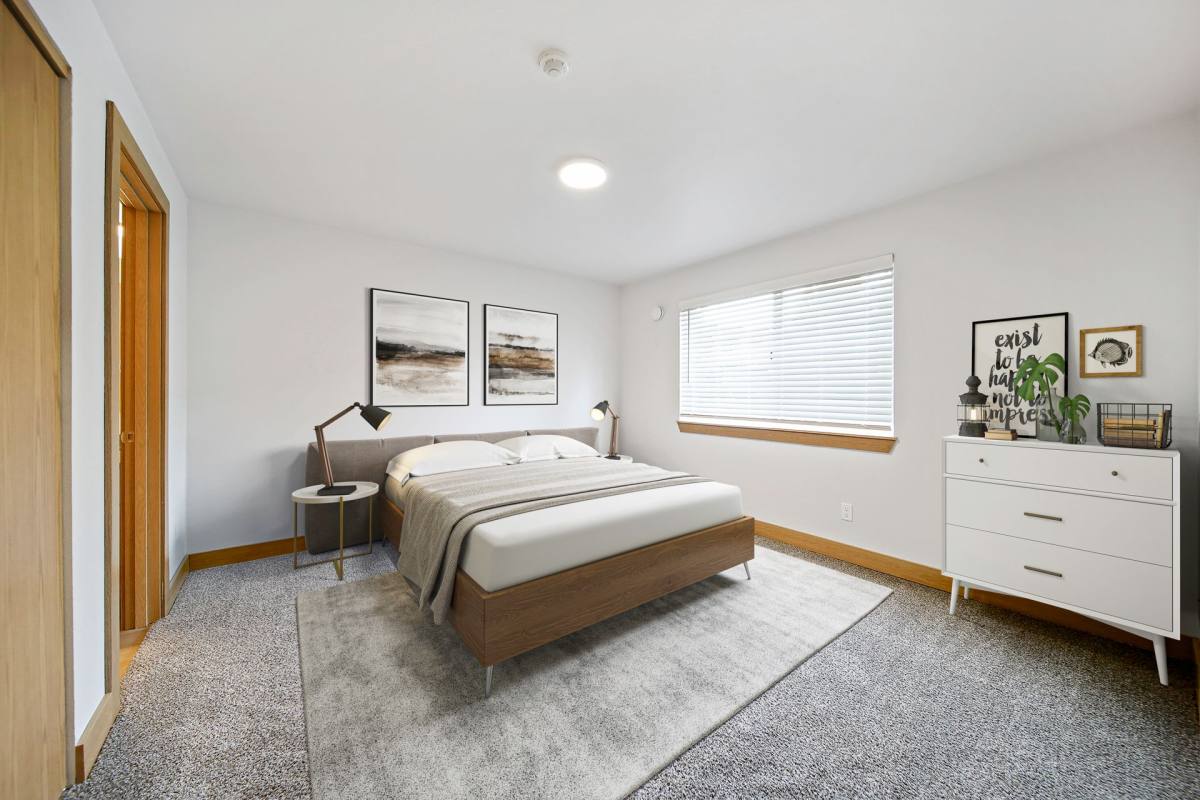 Apartment for rent at 18534 52nd Ave W, Lynnwood, WA 98037