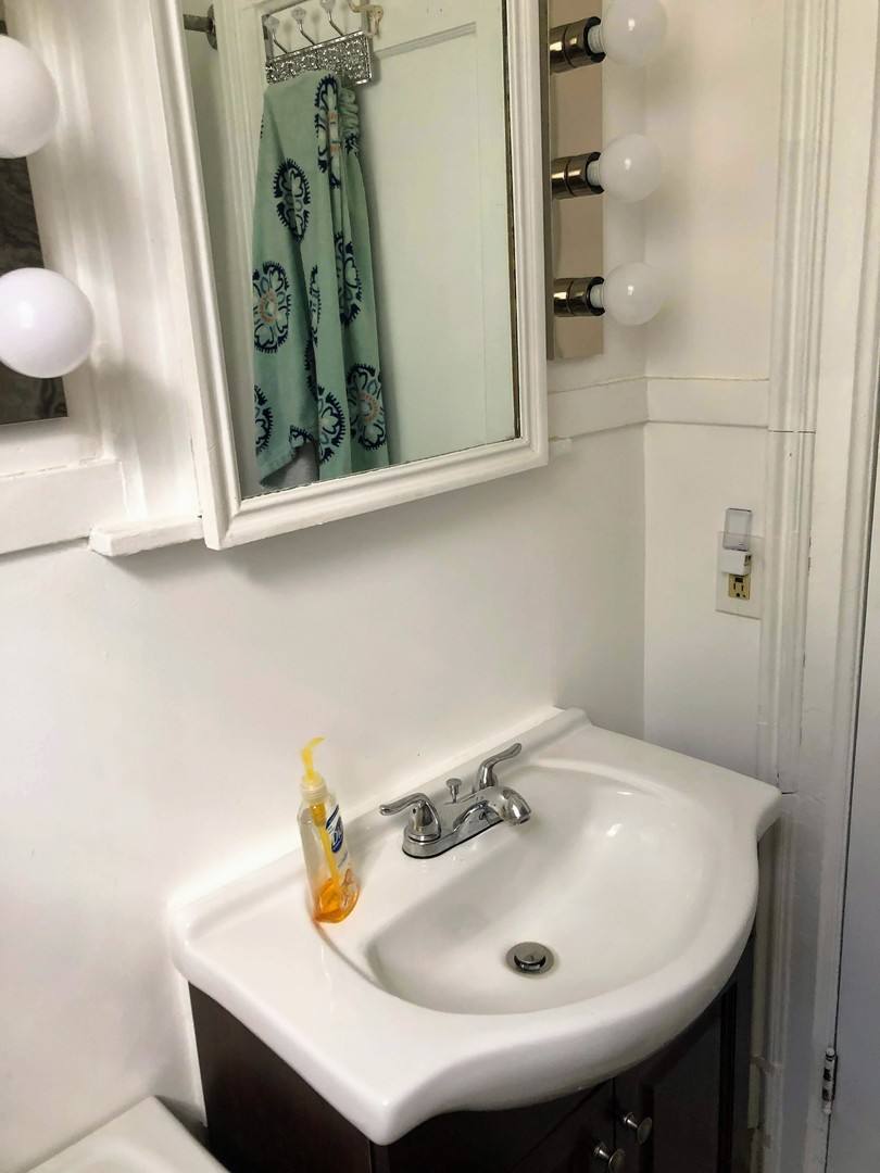 Apartment for rent at 616 Kellogg SE, Grand Rapids, MI 49503