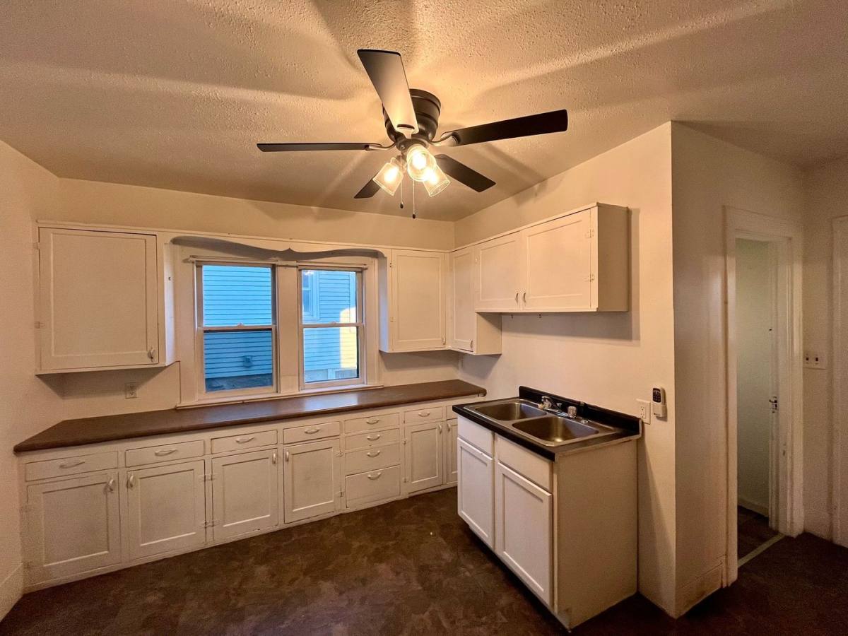 House for rent at 713 Augusta Ave, Wausau, WI 54403