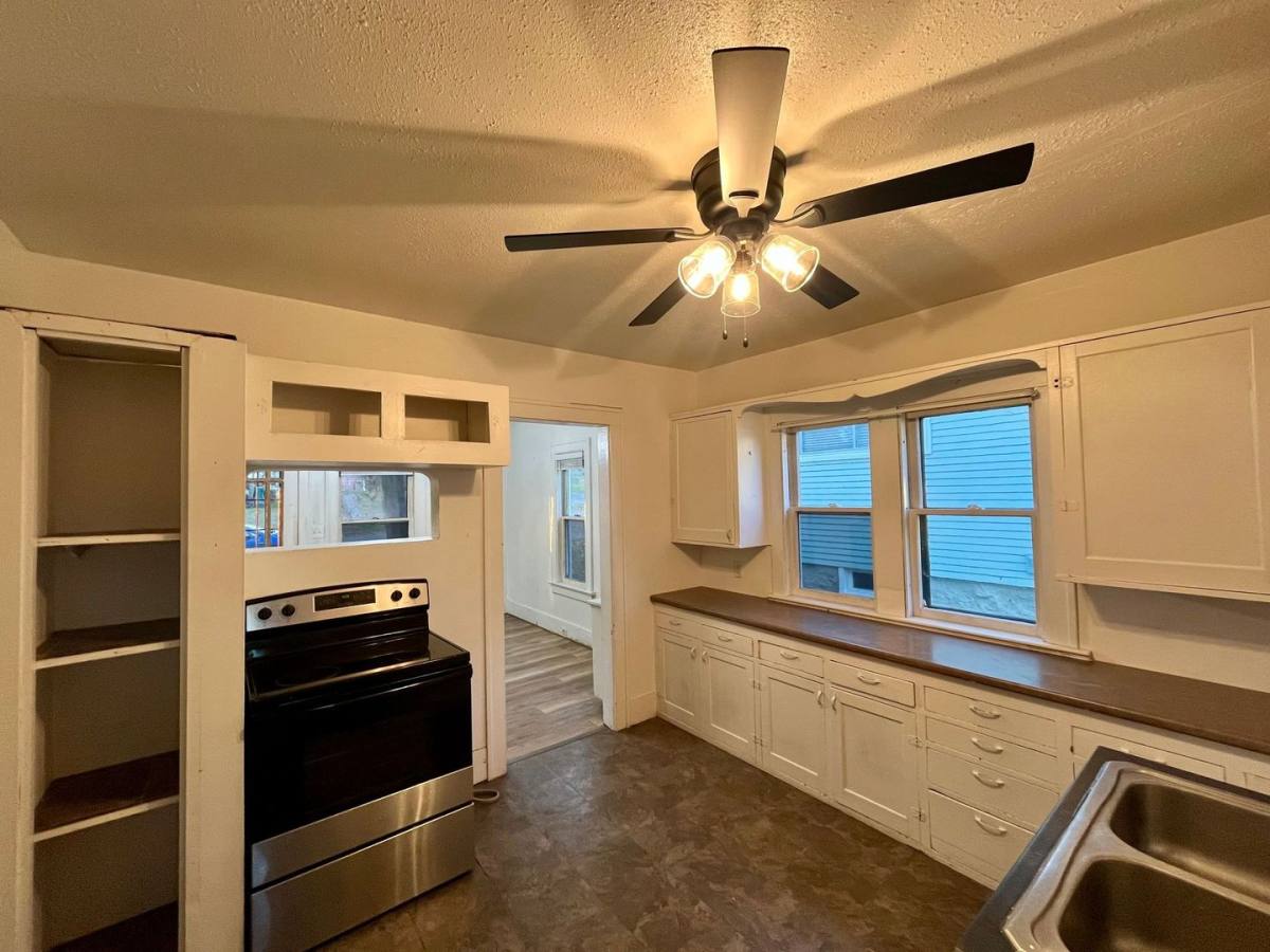 House for rent at 713 Augusta Ave, Wausau, WI 54403