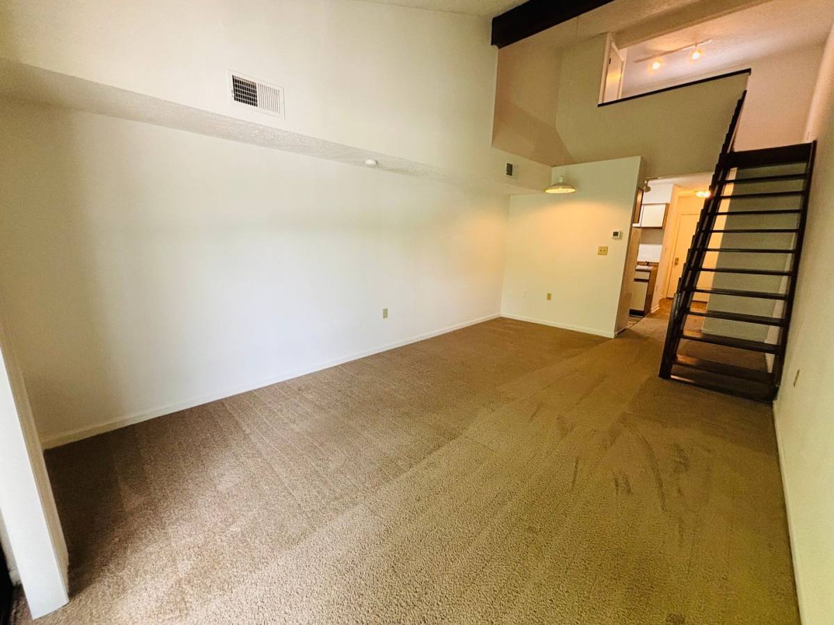 Condo for rent at 1400H University City Blvd, Blacksburg, VA 24060