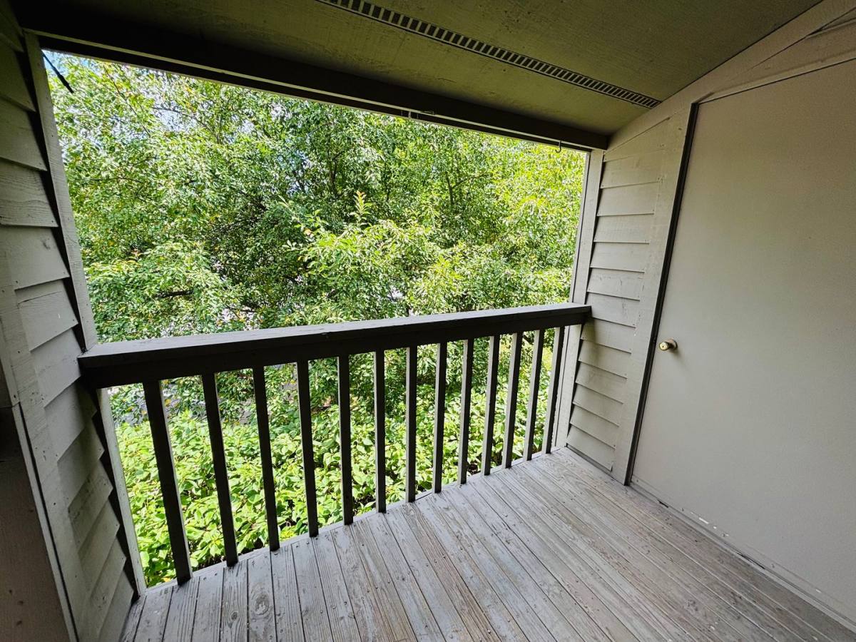 Condo for rent at 1400H University City Blvd, Blacksburg, VA 24060