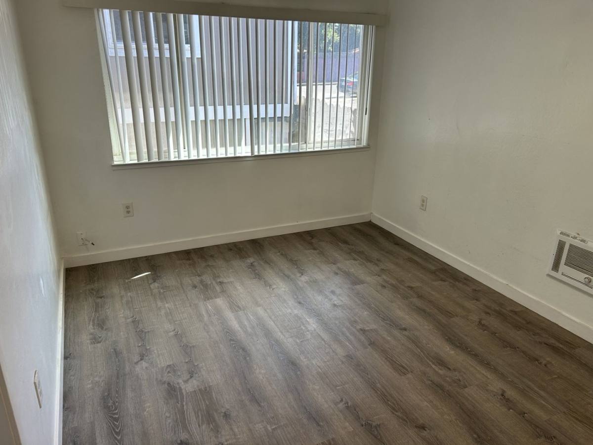 Apartment for rent at 218 Mississippi St, Vallejo, CA 94590